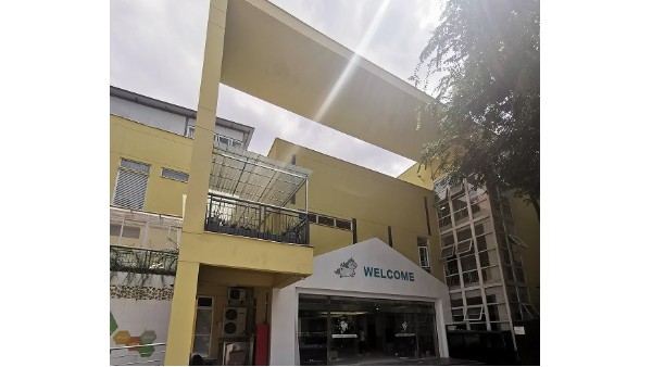 成都中天達(dá)木業(yè)|成都外國語學(xué)校附屬幼兒園工程木門案例